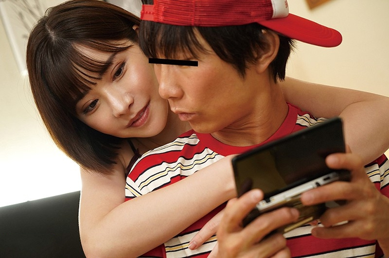 WAAA-013 Menipu sepupumu untuk berhubungan seks - Fukada Eimi
