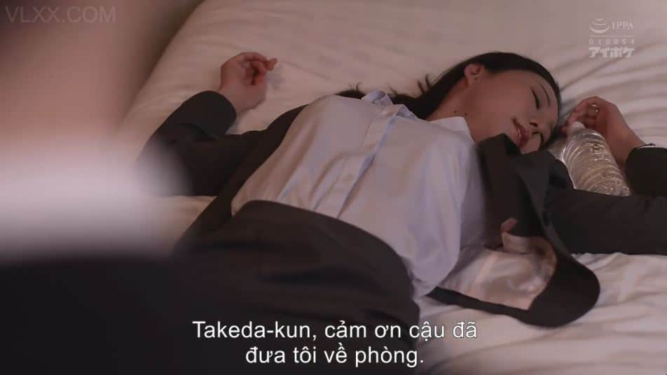 Perjalanan bisnis yang luar biasa dengan bos seksi Vietsub